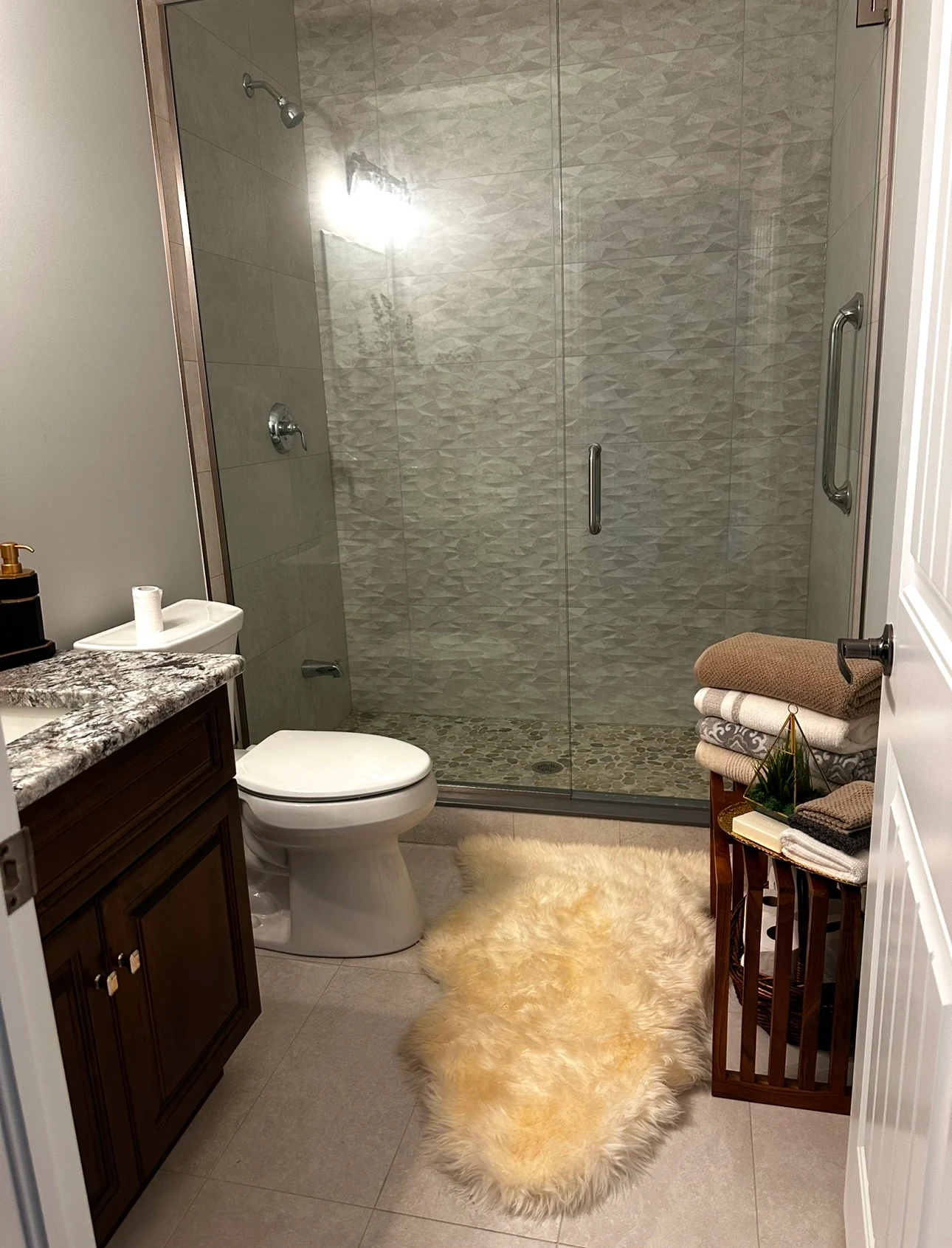 Mandy's renovation by Finish Construction — second photo